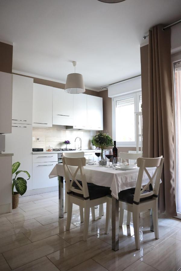 A Casa Tua Lägenhet Bologna Exteriör bild